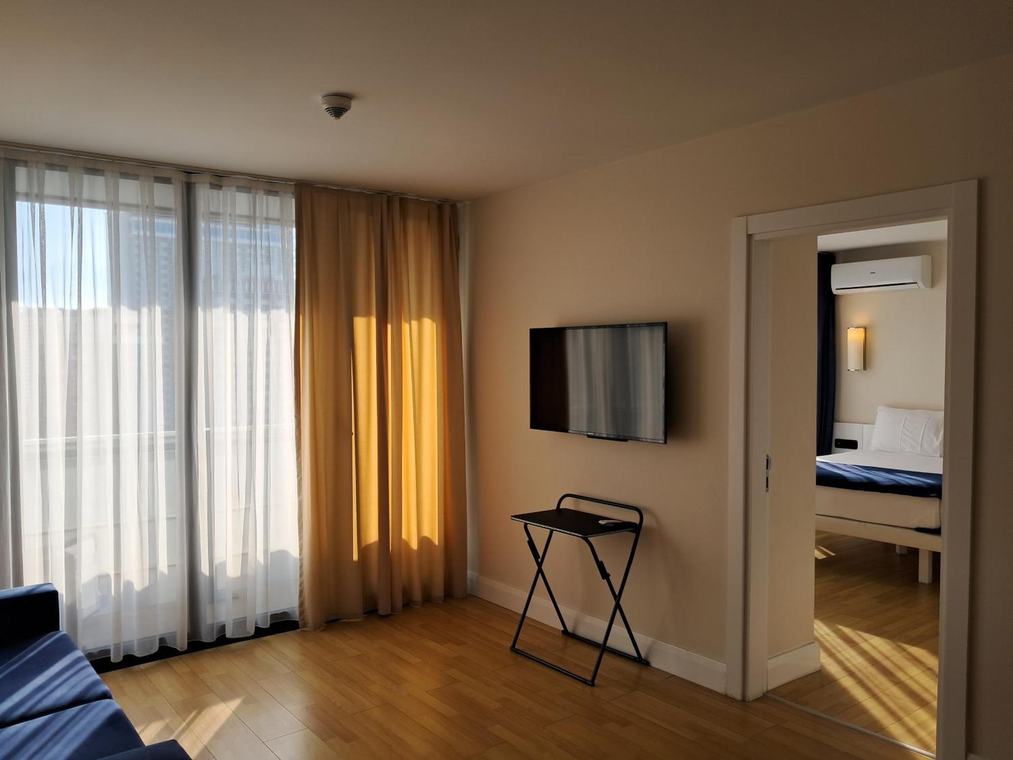 바투미 Best House Orbi City 아파트 호텔 외부 사진
